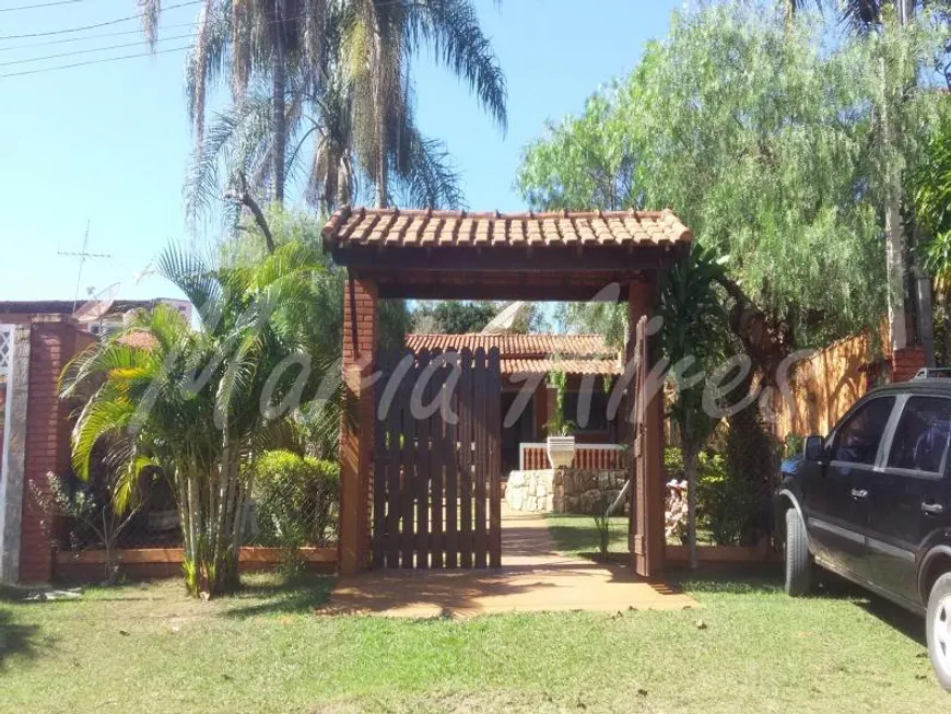 Foto 1 de Fazenda/Sítio com 2 Quartos à venda, 140m² em , Itirapina