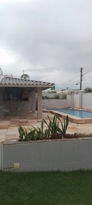 Foto 1 de Casa com 4 Quartos à venda, 162m² em Praia do Futuro I, Fortaleza