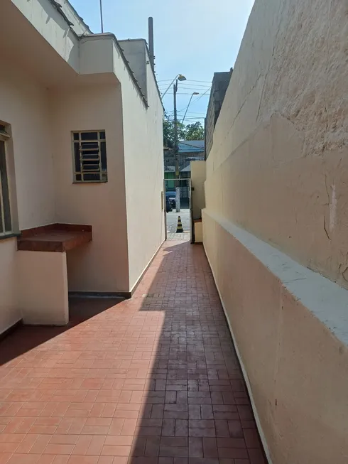 Foto 1 de Casa com 1 Quarto para alugar, 30m² em Utinga, Santo André