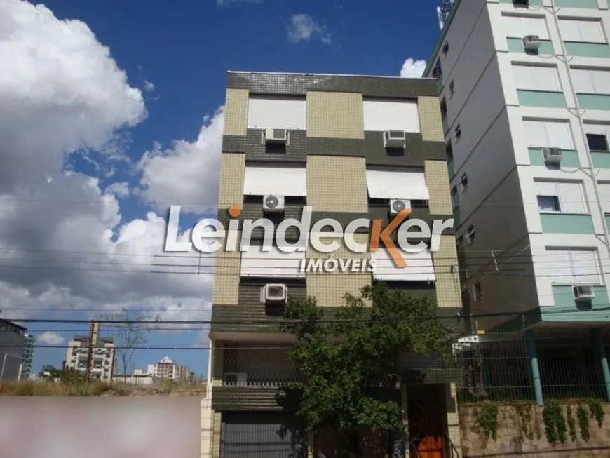 Foto 1 de Apartamento com 3 Quartos à venda, 88m² em Santa Cecília, Porto Alegre