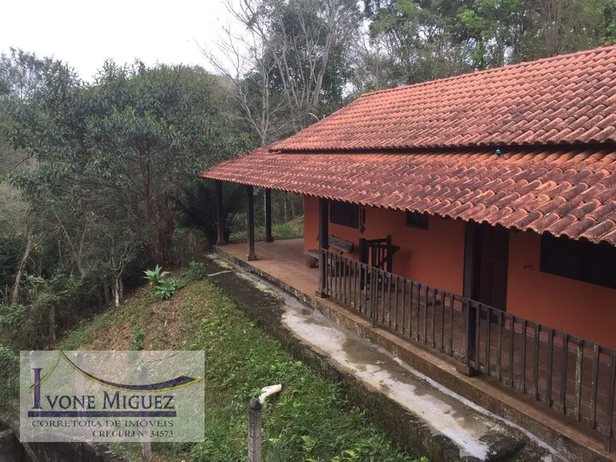 Foto 1 de Casa com 2 Quartos à venda, 900m² em , Paty do Alferes