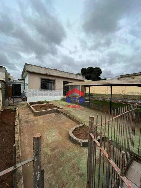 Foto 1 de Casa com 3 Quartos à venda, 218m² em Santa Mônica, Belo Horizonte