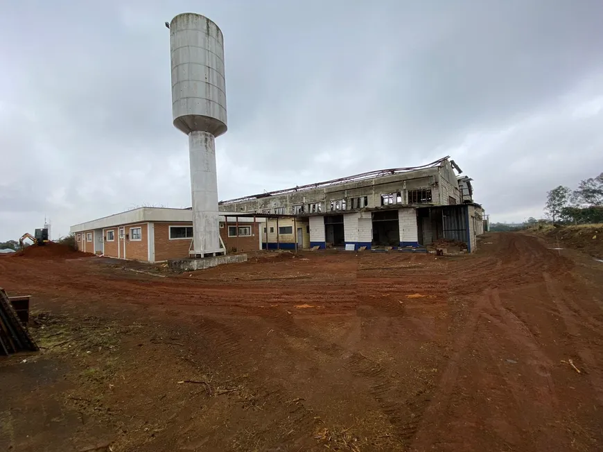 Foto 1 de Galpão/Depósito/Armazém à venda, 4800m² em Árvore Grande, Pouso Alegre