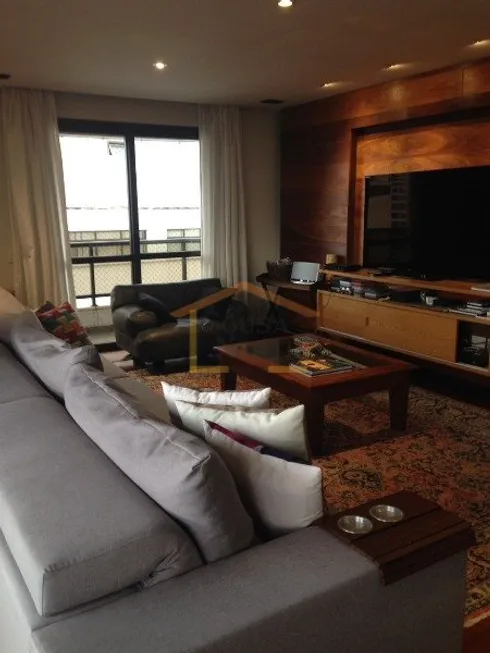 Foto 1 de Apartamento com 5 Quartos à venda, 320m² em Santana, São Paulo
