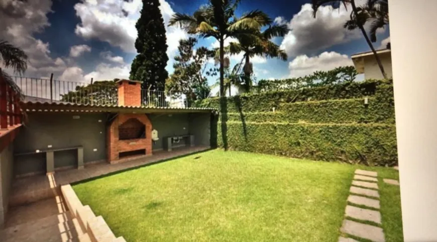 Foto 1 de Sobrado com 3 Quartos à venda, 600m² em Planalto Paulista, São Paulo