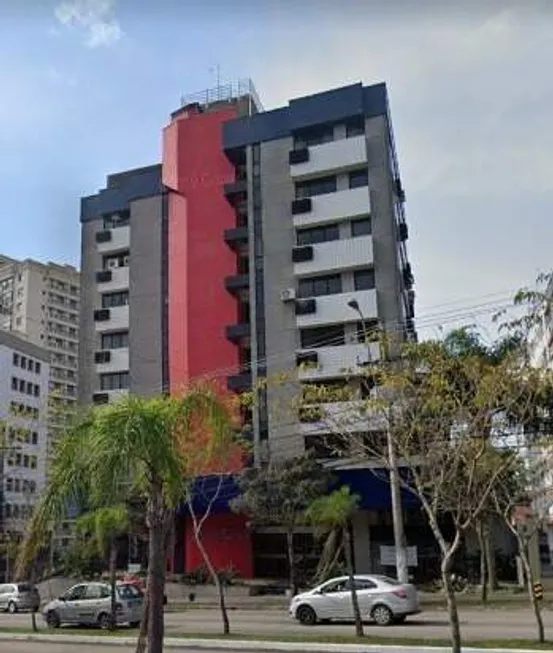 Foto 1 de Sala Comercial para alugar, 135m² em Três Figueiras, Porto Alegre