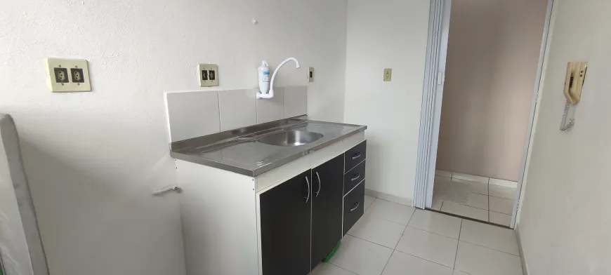 Foto 1 de Apartamento com 2 Quartos à venda, 43m² em Vila Eldizia, Santo André