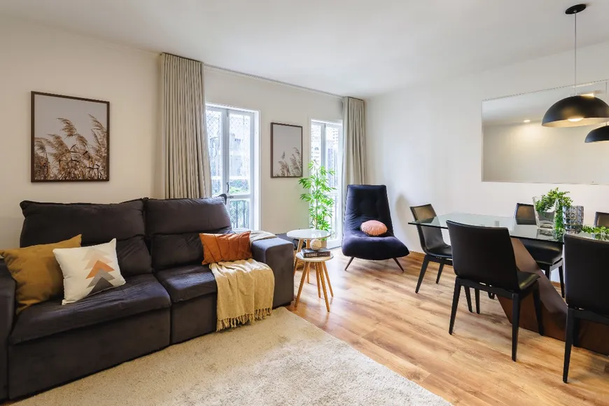 Foto 1 de Apartamento com 3 Quartos à venda, 136m² em Itaim Bibi, São Paulo