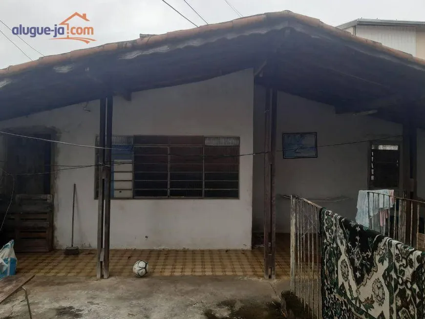 Foto 1 de Casa com 3 Quartos à venda, 75m² em Monte Castelo, São José dos Campos