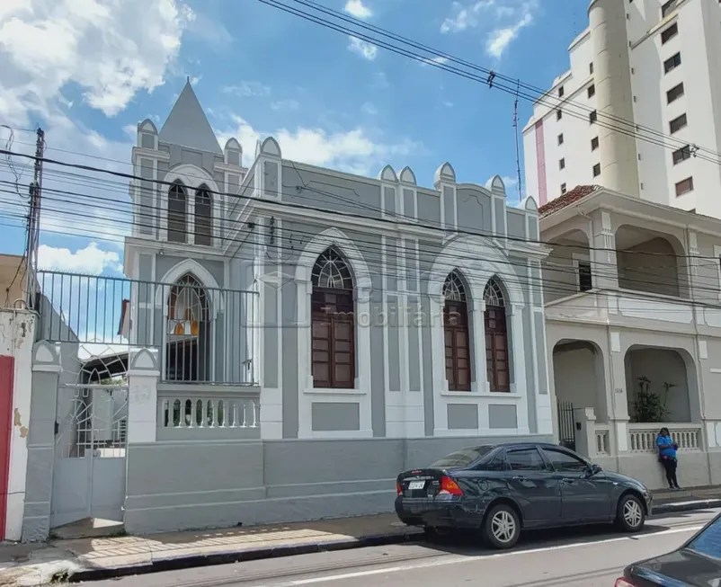 Foto 1 de Imóvel Comercial com 3 Quartos para alugar, 275m² em Centro, Franca