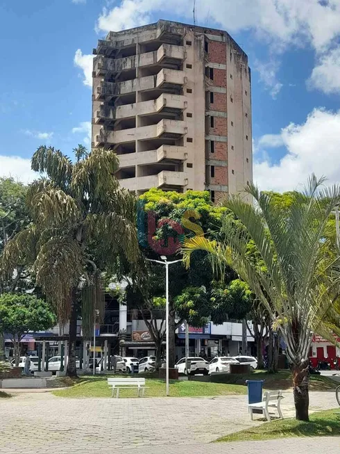 Foto 1 de com 4 Quartos à venda, 133m² em Centro, Ipiaú