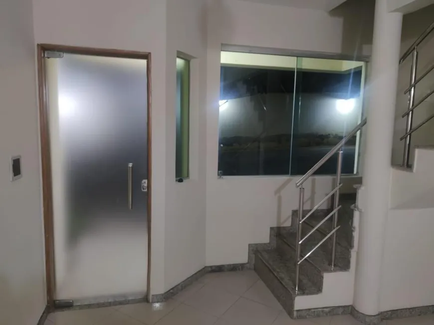 Foto 1 de Casa de Condomínio com 2 Quartos à venda, 82m² em Arvoredo, Contagem