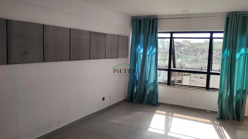 Foto 1 de Sala Comercial para alugar, 23m² em Santa Lúcia, Belo Horizonte