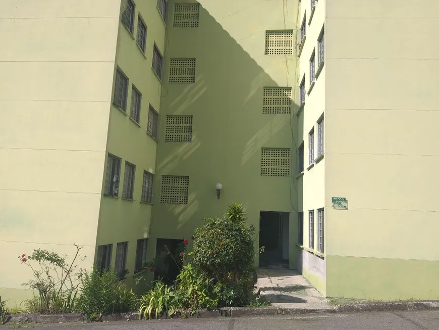 Foto 1 de Apartamento com 2 Quartos para alugar, 49m² em Vila Perracini, Poá