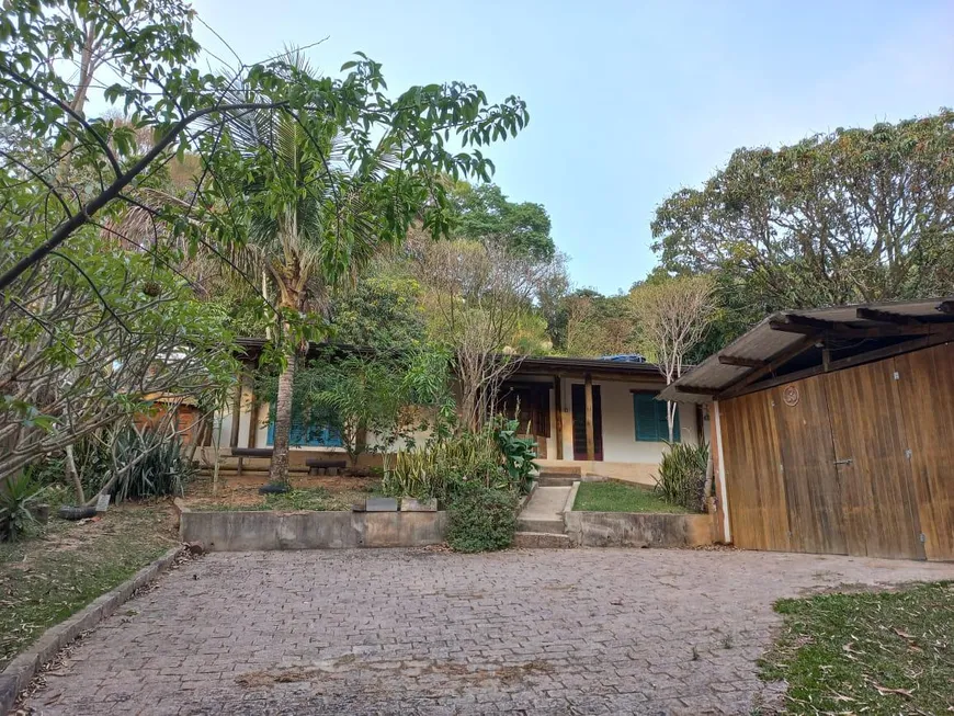 Foto 1 de Fazenda/Sítio com 4 Quartos à venda, 270m² em Parque Valinhos, Valinhos
