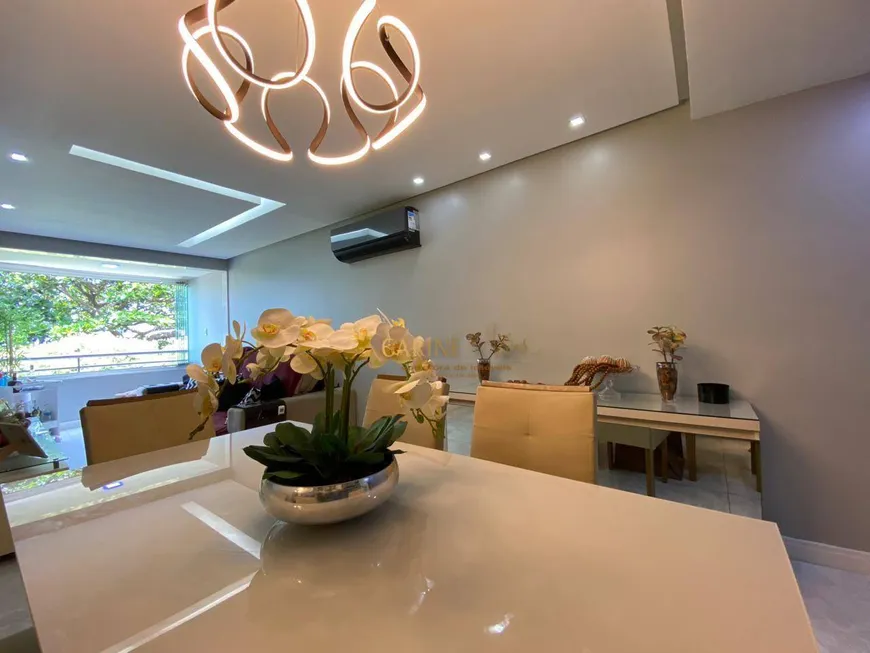 Foto 1 de Apartamento com 4 Quartos à venda, 200m² em Costa Azul, Salvador