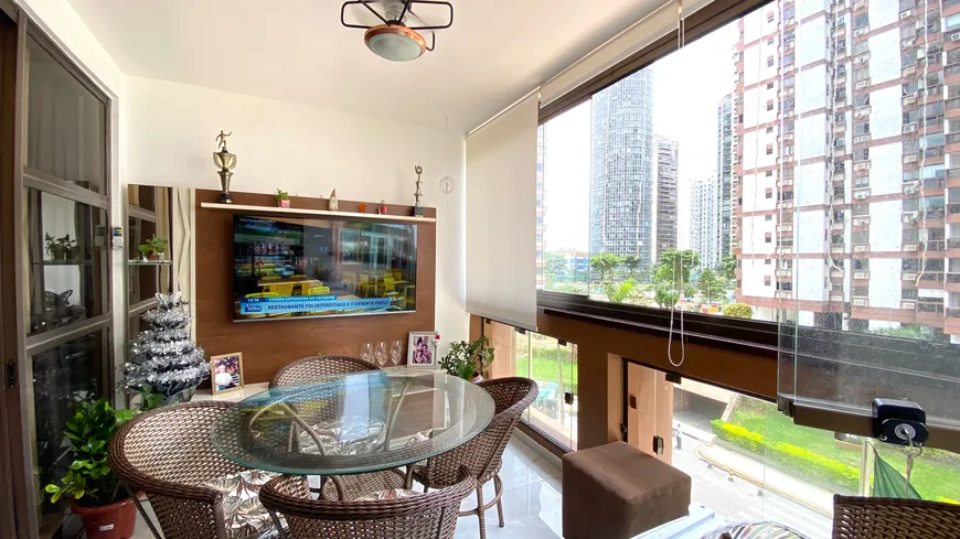 Foto 1 de Apartamento com 2 Quartos à venda, 73m² em Barra da Tijuca, Rio de Janeiro