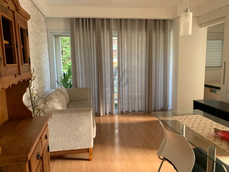 Foto 1 de Apartamento com 1 Quarto para alugar, 61m² em Cambuí, Campinas