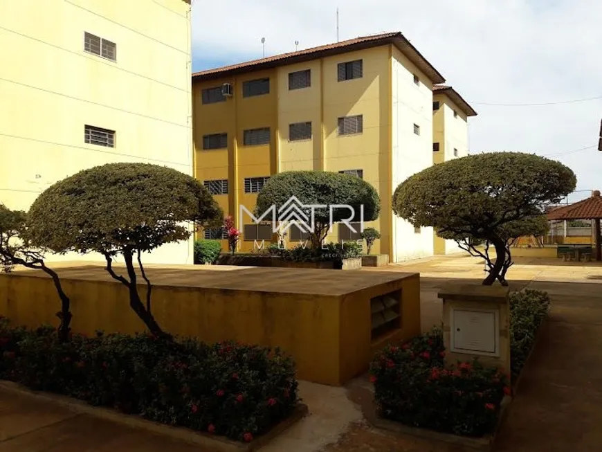 Foto 1 de Apartamento com 3 Quartos à venda, 90m² em Parque Laranjeiras, Araraquara