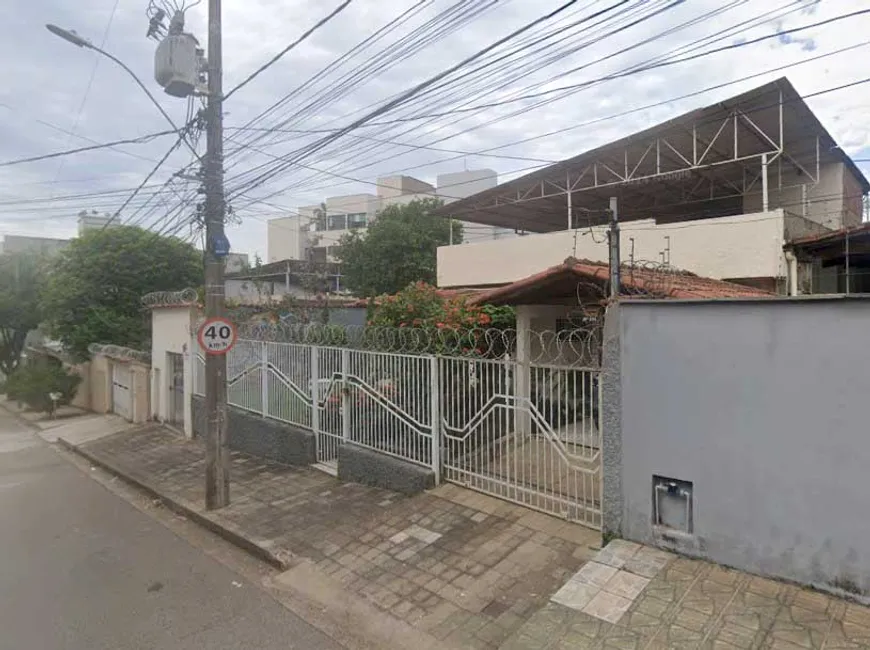 Foto 1 de Casa com 3 Quartos à venda, 392m² em Iguacu, Ipatinga