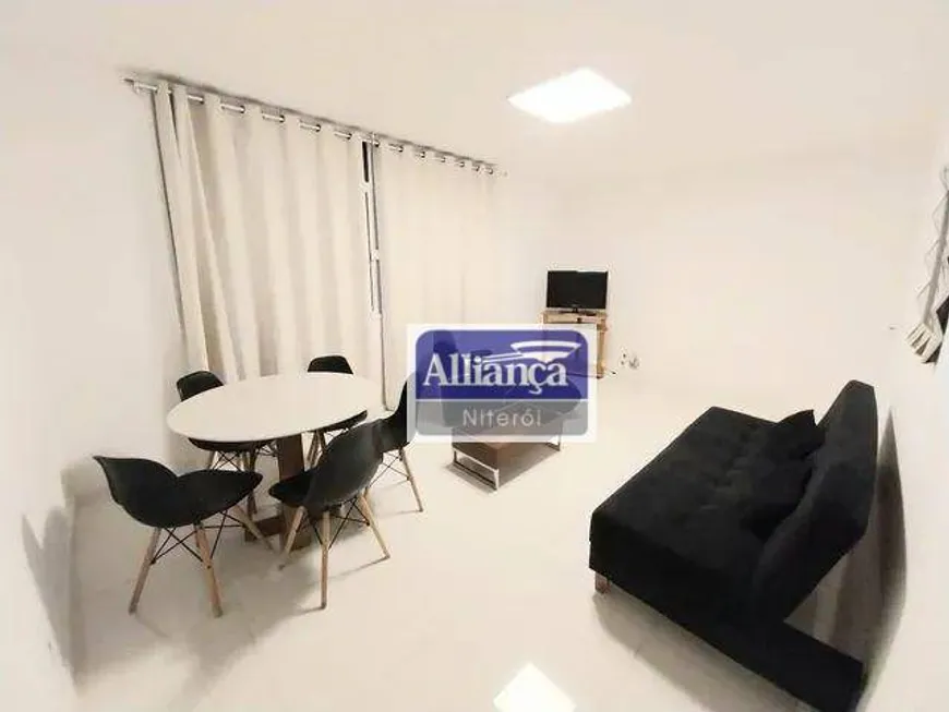 Foto 1 de Apartamento com 3 Quartos à venda, 108m² em Icaraí, Niterói