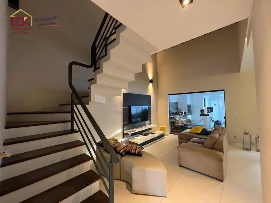 Foto 1 de Casa de Condomínio com 3 Quartos à venda, 230m² em , Tremembé