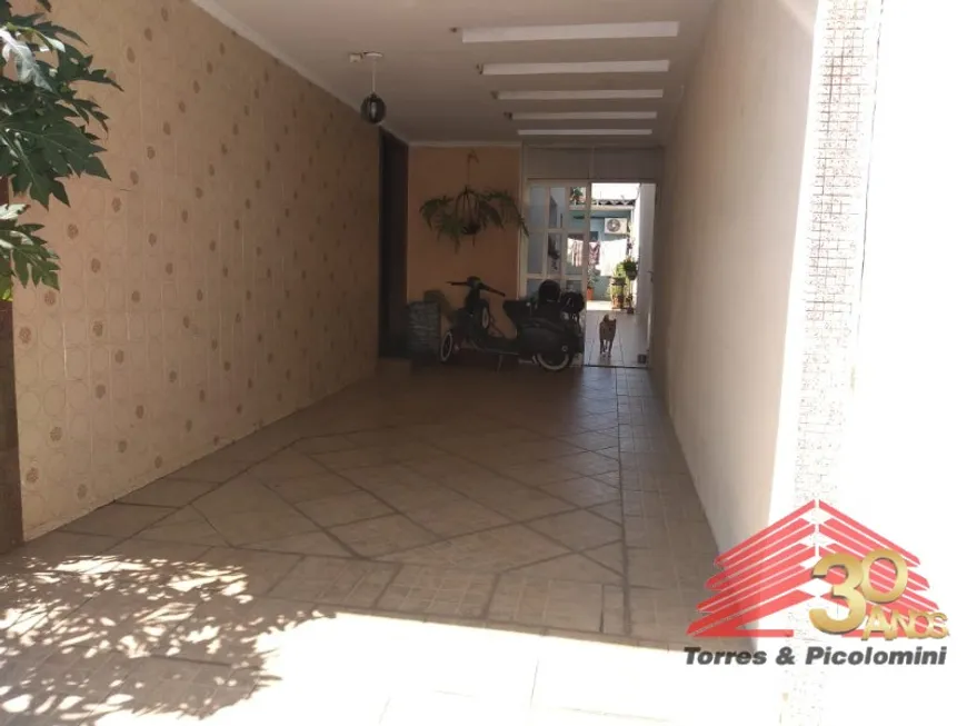 Foto 1 de Sobrado com 3 Quartos à venda, 350m² em Móoca, São Paulo