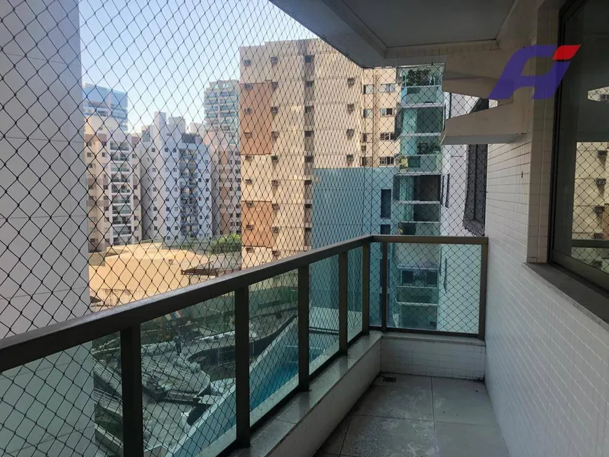 Foto 1 de Apartamento com 3 Quartos à venda, 107m² em Praia da Costa, Vila Velha