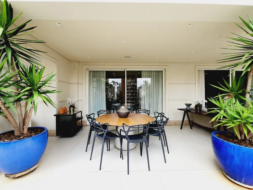 Foto 1 de Apartamento com 4 Quartos à venda, 580m² em Jardim América, São Paulo