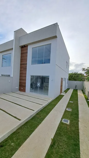 Foto 1 de Casa de Condomínio com 2 Quartos à venda, 78m² em Reserva do Pero, Cabo Frio