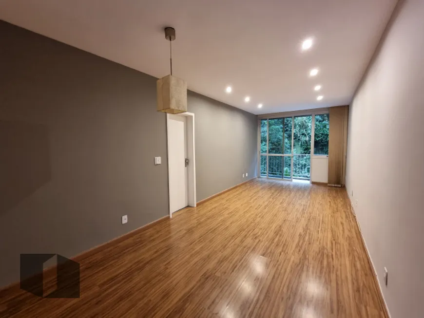 Foto 1 de Apartamento com 2 Quartos à venda, 93m² em Lagoa, Rio de Janeiro
