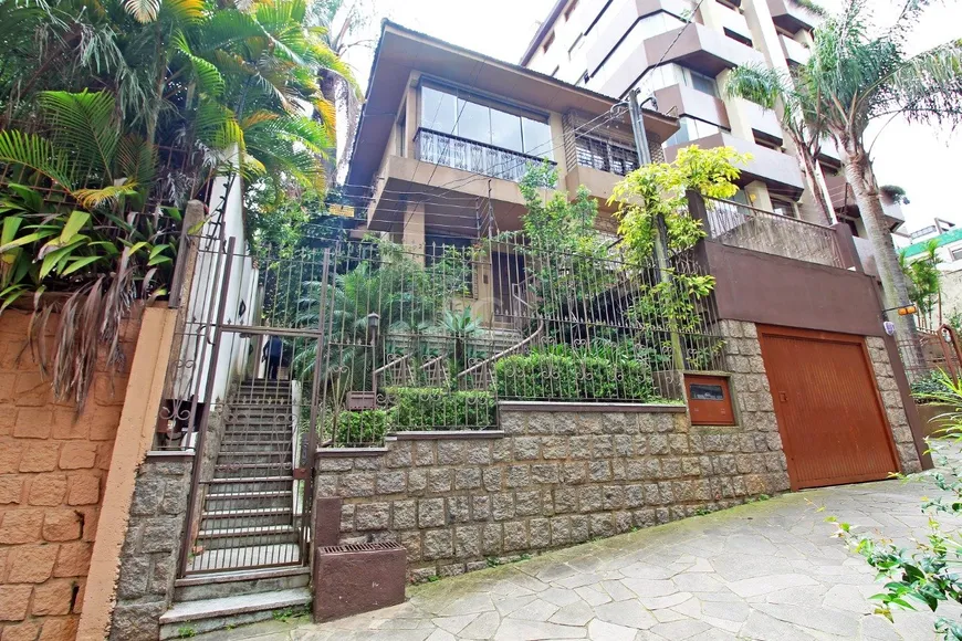 Foto 1 de Casa com 3 Quartos à venda, 464m² em Petrópolis, Porto Alegre
