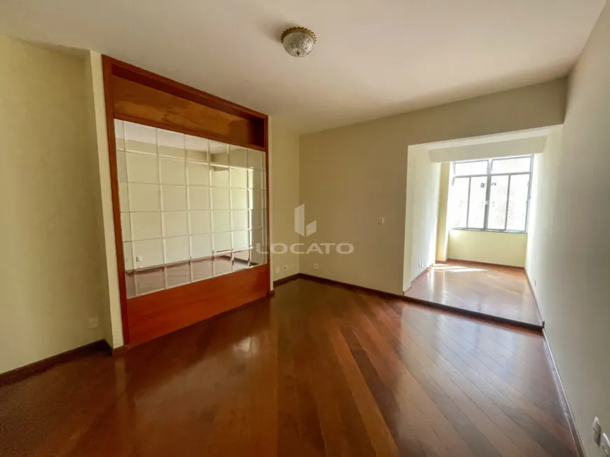 Foto 1 de Apartamento com 3 Quartos para alugar, 155m² em Centro, Juiz de Fora