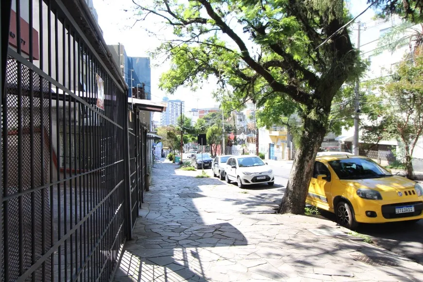 Foto 1 de Sala Comercial para venda ou aluguel, 27m² em Floresta, Porto Alegre