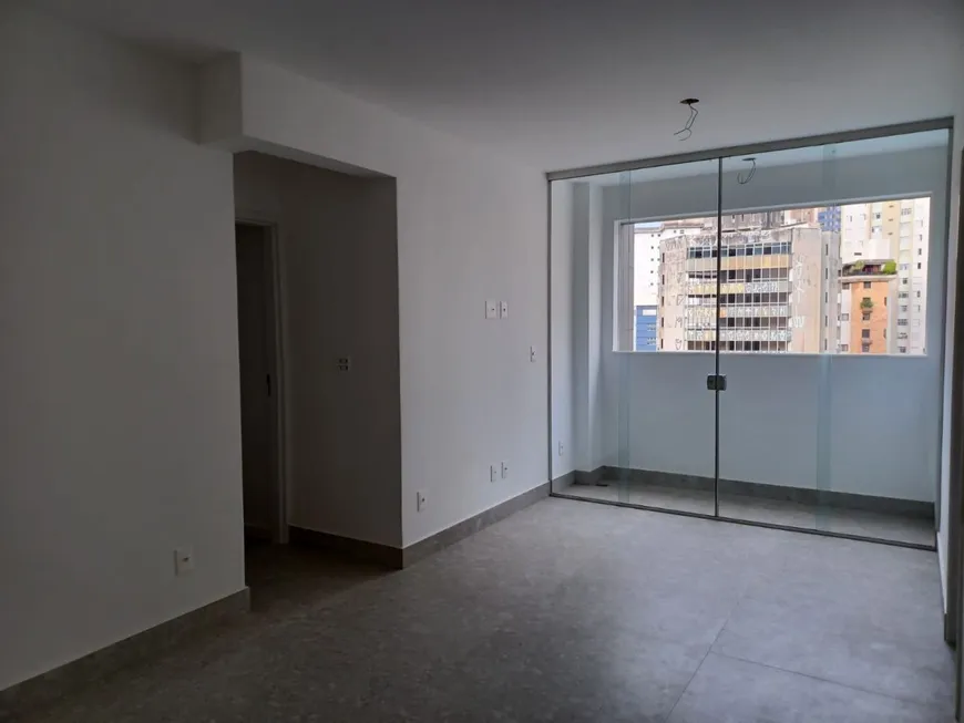 Foto 1 de Apartamento com 3 Quartos à venda, 85m² em Vila Paris, Belo Horizonte