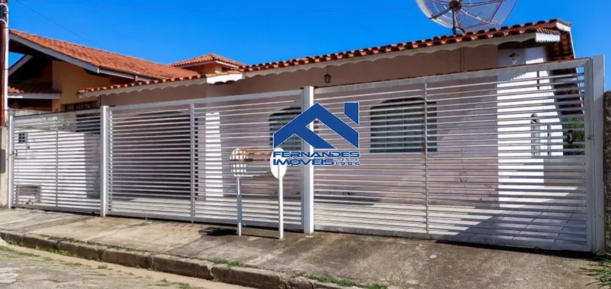 Foto 1 de Casa com 4 Quartos à venda, 230m² em Jardim Alvorada, Piracaia