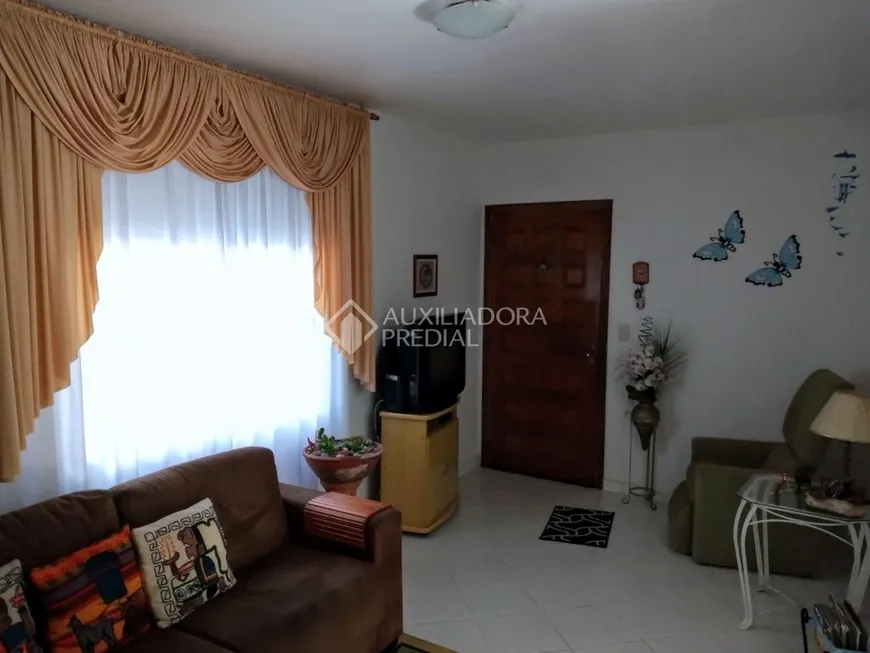 Foto 1 de Apartamento com 2 Quartos à venda, 66m² em Santa Maria Goretti, Porto Alegre