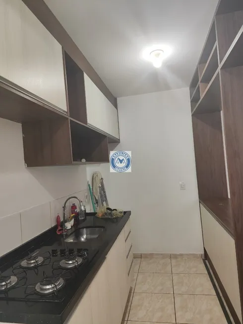 Foto 1 de Apartamento com 2 Quartos à venda, 42m² em Parque Maria Helena, São Paulo