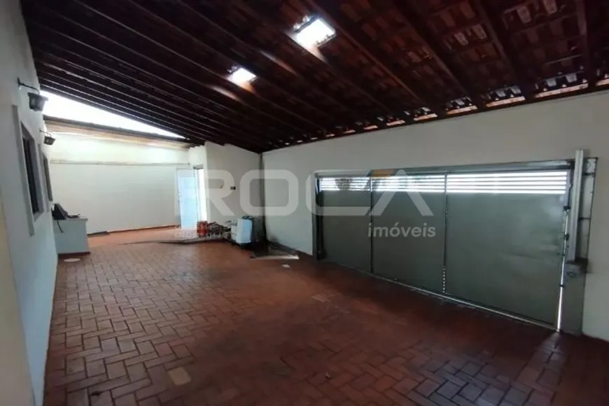 Foto 1 de Casa com 3 Quartos à venda, 190m² em Residencial e Comercial Palmares, Ribeirão Preto