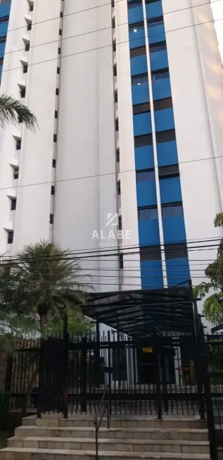 Foto 1 de Apartamento com 3 Quartos para alugar, 80m² em Campo Belo, São Paulo