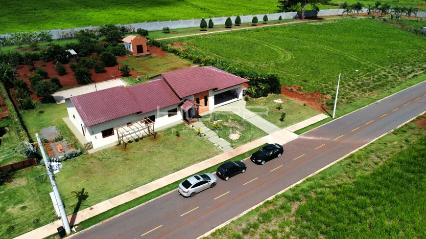 Foto 1 de Casa de Condomínio com 4 Quartos à venda, 300m² em Zona Rural, Santo Antônio de Goiás