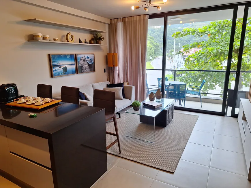 Foto 1 de Apartamento com 1 Quarto à venda, 48m² em Balneário Praia do Pernambuco, Guarujá