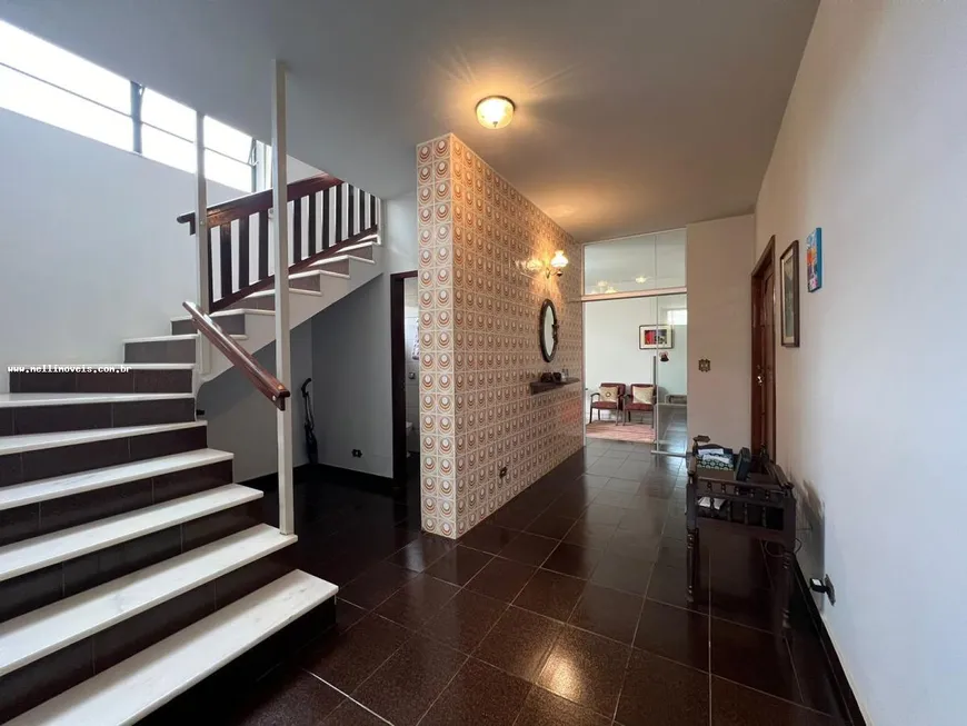 Foto 1 de Casa com 5 Quartos à venda, 302m² em Vila Machadinho, Presidente Prudente