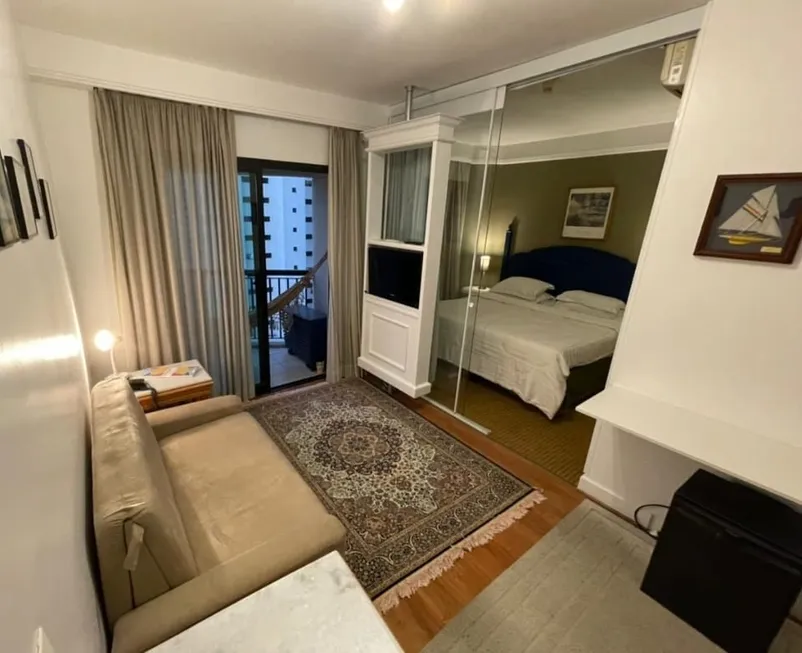Foto 1 de Apartamento com 1 Quarto para alugar, 31m² em Indianópolis, São Paulo