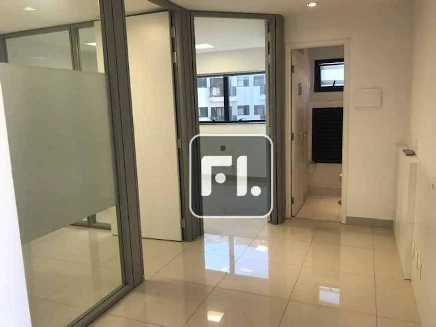 Foto 1 de Sala Comercial para venda ou aluguel, 120m² em Vila Olímpia, São Paulo