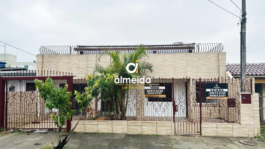 Foto 1 de Casa com 3 Quartos à venda, 150m² em Tancredo Neves, Santa Maria