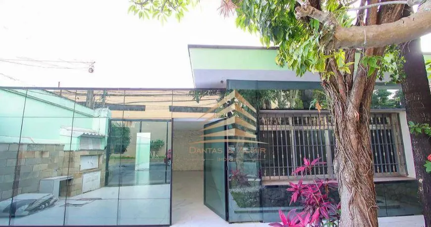 Foto 1 de Casa com 5 Quartos à venda, 370m² em Jardim Alianca, Guarulhos