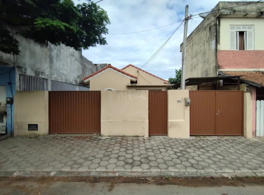 Foto 1 de Casa com 3 Quartos para alugar, 103m² em Parque Turf Club, Campos dos Goytacazes