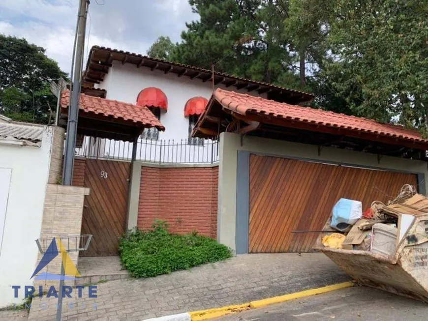 Foto 1 de Sobrado com 3 Quartos à venda, 177m² em Adalgisa, Osasco