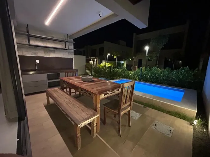 Foto 1 de Casa de Condomínio com 4 Quartos à venda, 205m² em Praia de Intermares, João Pessoa